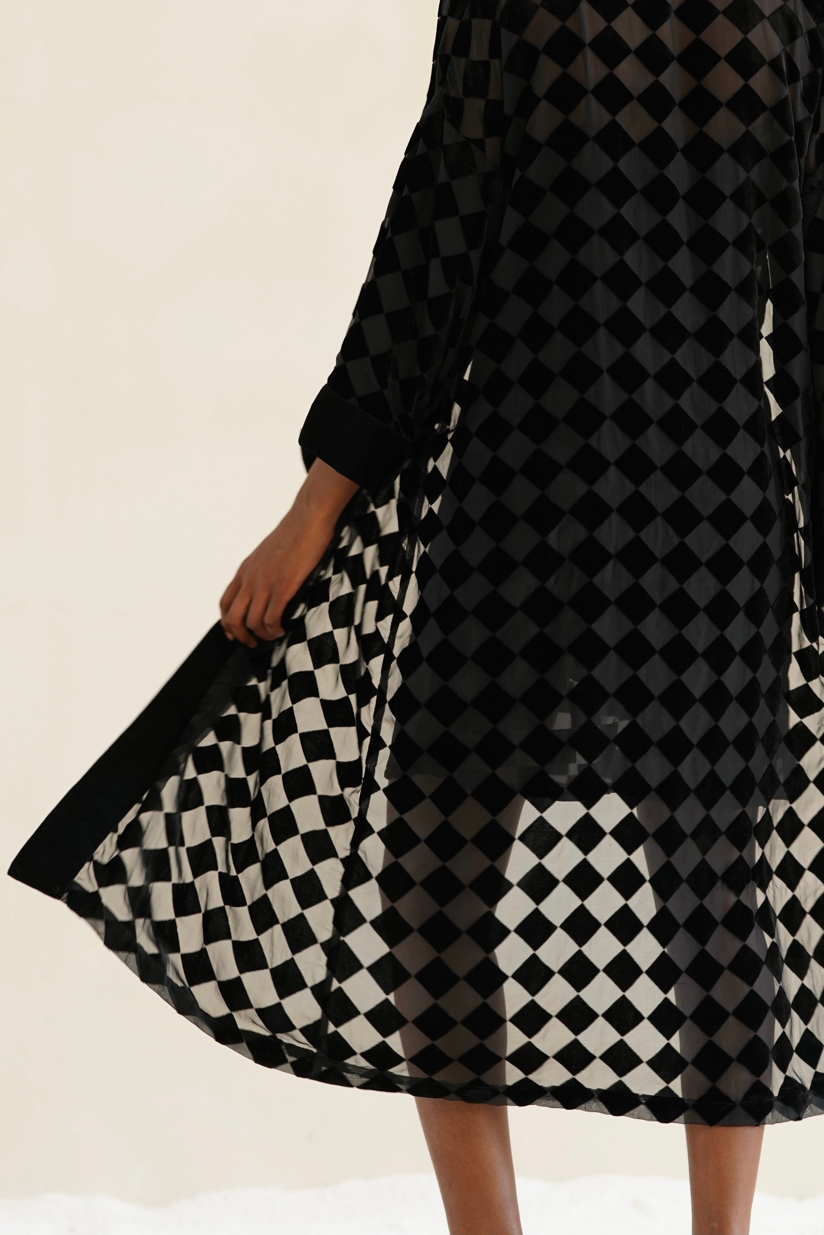 Esme BETH'S CHECKERBOARD Long Sleeves Robe